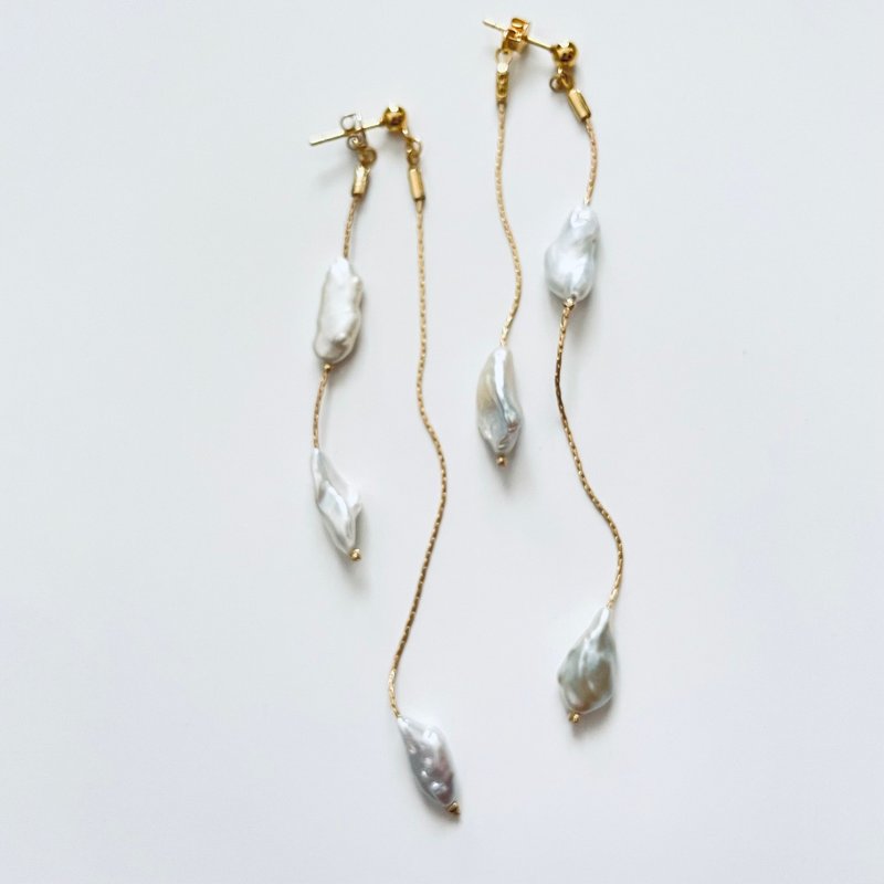 freshwater pearl long chain earrings - ต่างหู - ไข่มุก ขาว