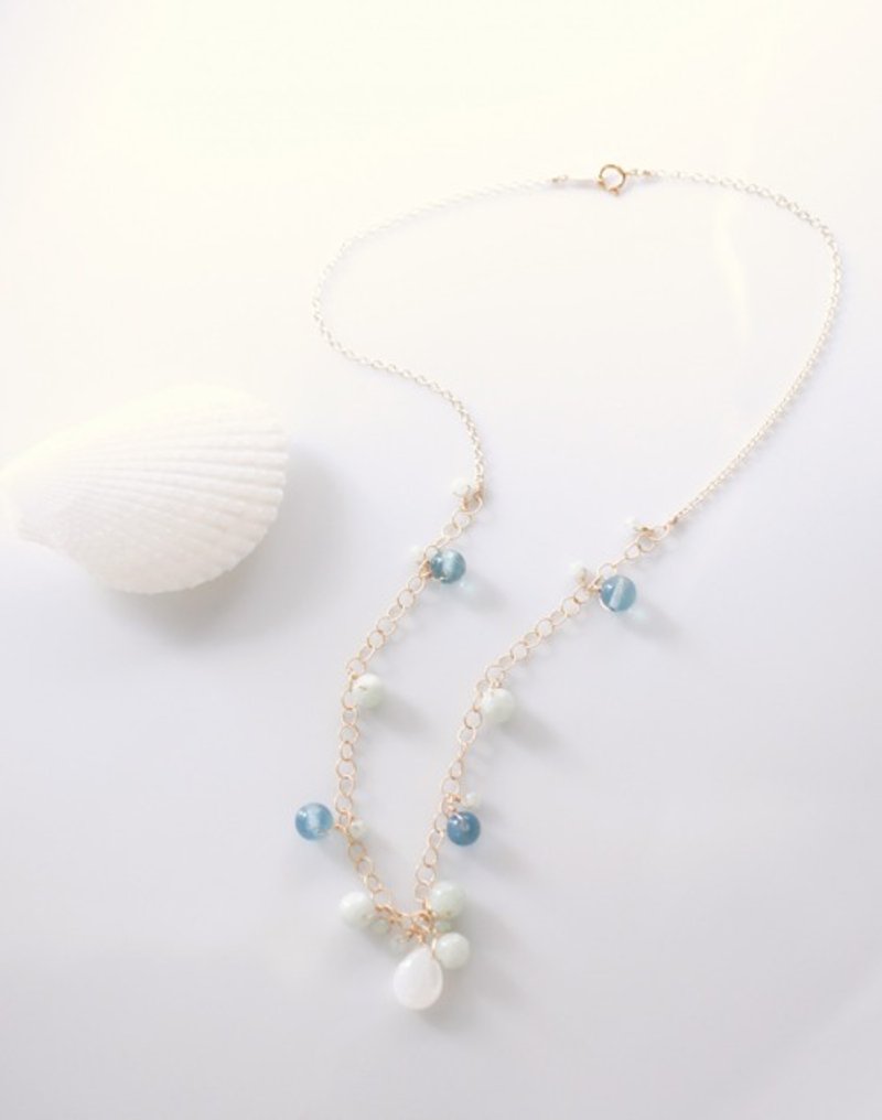 ビルマ翡翠とフローライト・白蝶貝のネックレス　Sylvaine - 項鍊 - 寶石 多色