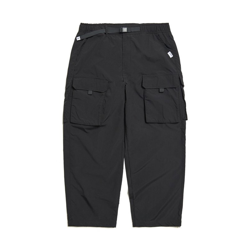 EDWIN 男款 EFS 大寬版多口袋休閒長褲 (黑色) - 男長褲/休閒褲 - 棉．麻 黑色