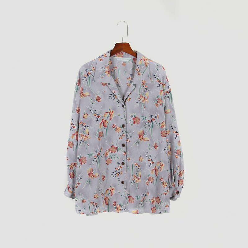 [Egg plant vintage] Maple floral print vintage shirt - Women's Shirts - Polyester 