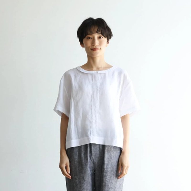 亞麻半袖罩衫清爽針褶設計 寬鬆剪裁 簡約上衣 純白 240622-1 - 女上衣/長袖上衣 - 棉．麻 