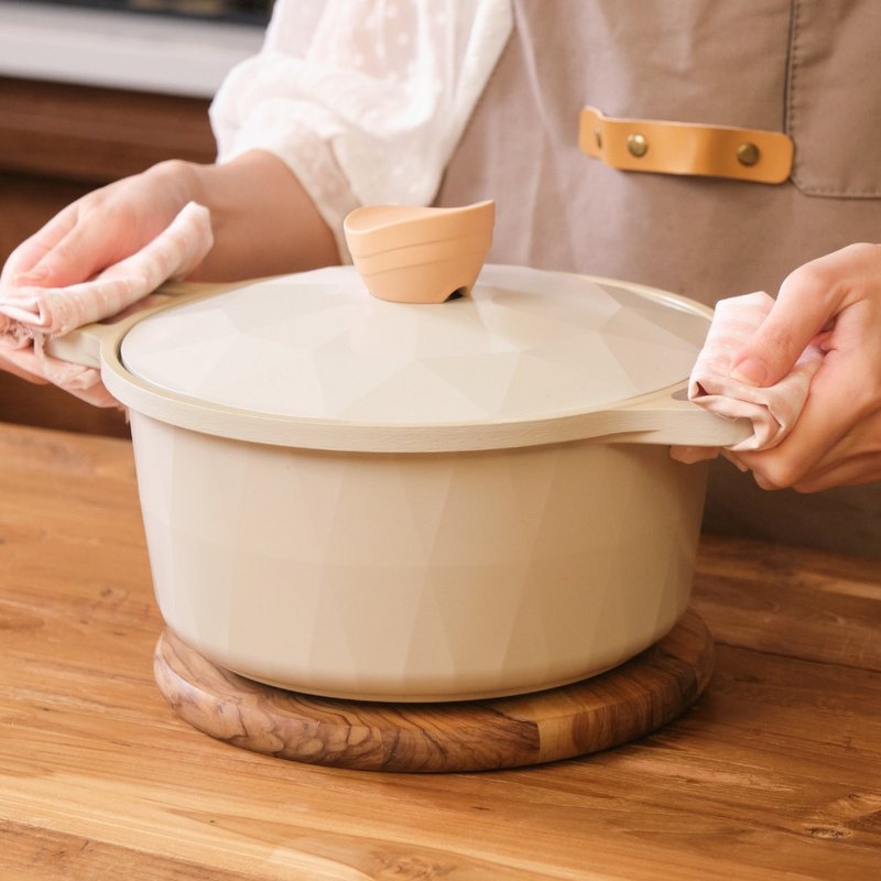 Crystal ceramic non-stick double-leaf soup pot (22cm) with lid - กระทะ - อลูมิเนียมอัลลอยด์ 