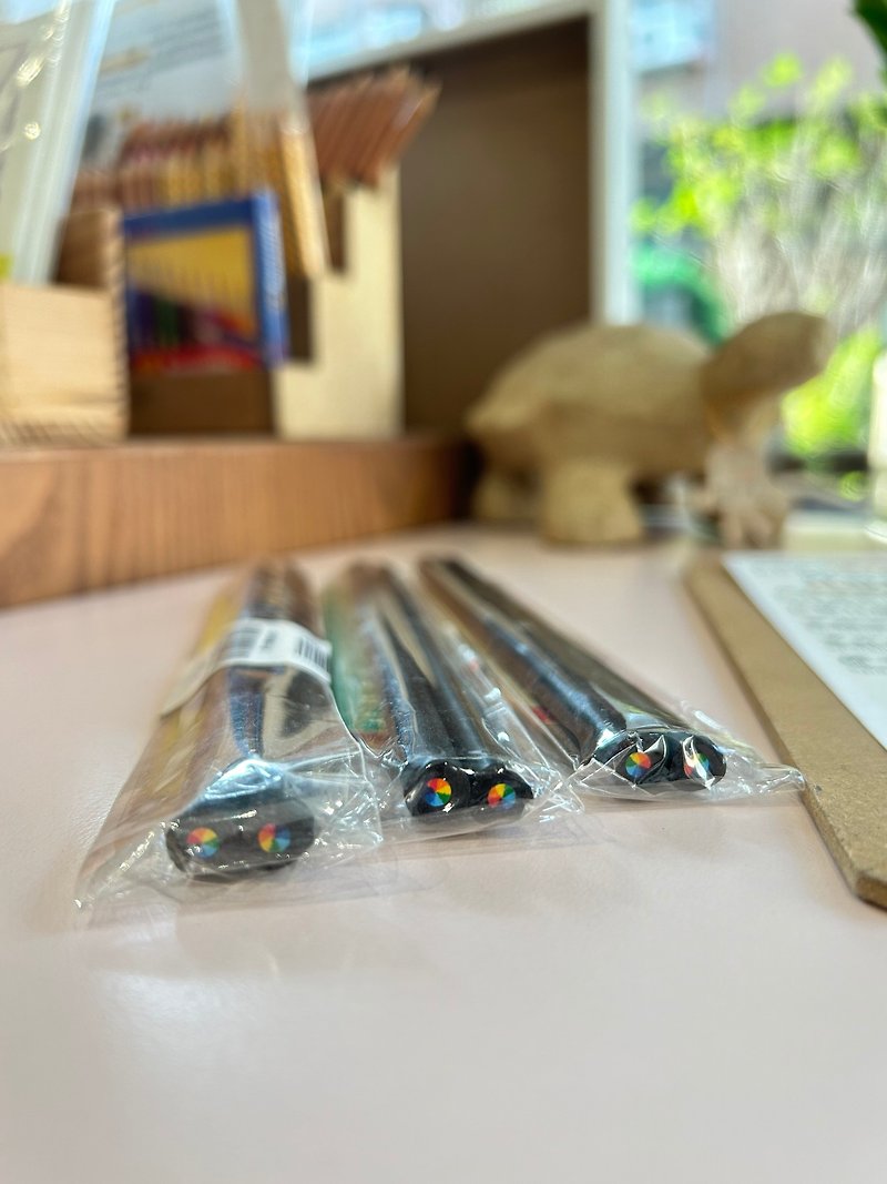 Seven-color pen/rainbow pen - Other Writing Utensils - Wood 