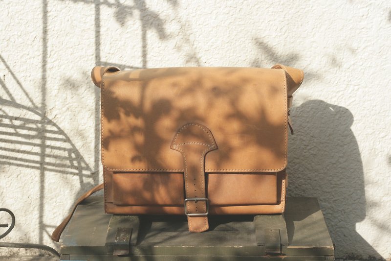 Leather bag _B047 - Messenger Bags & Sling Bags - Genuine Leather Brown