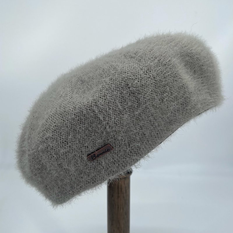 輕柔貂毛貝蕾帽-莫藍迪灰(附四個珍珠胸針) - 髮夾/鯊魚夾 - 聚酯纖維 灰色