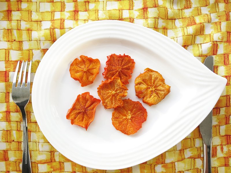Happy Fruit Shop - Handmade rich sweet dried persimmon sharing package - ผลไม้อบแห้ง - อาหารสด สีส้ม