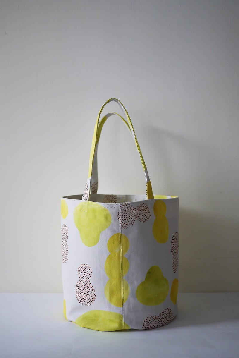 moshimoshi | round bottom bag-melon - กระเป๋าถือ - ผ้าฝ้าย/ผ้าลินิน 