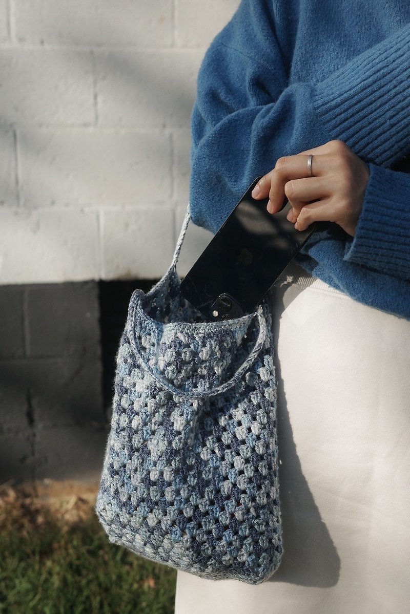 sparkling bag - กระเป๋าถือ - ผ้าฝ้าย/ผ้าลินิน สีน้ำเงิน