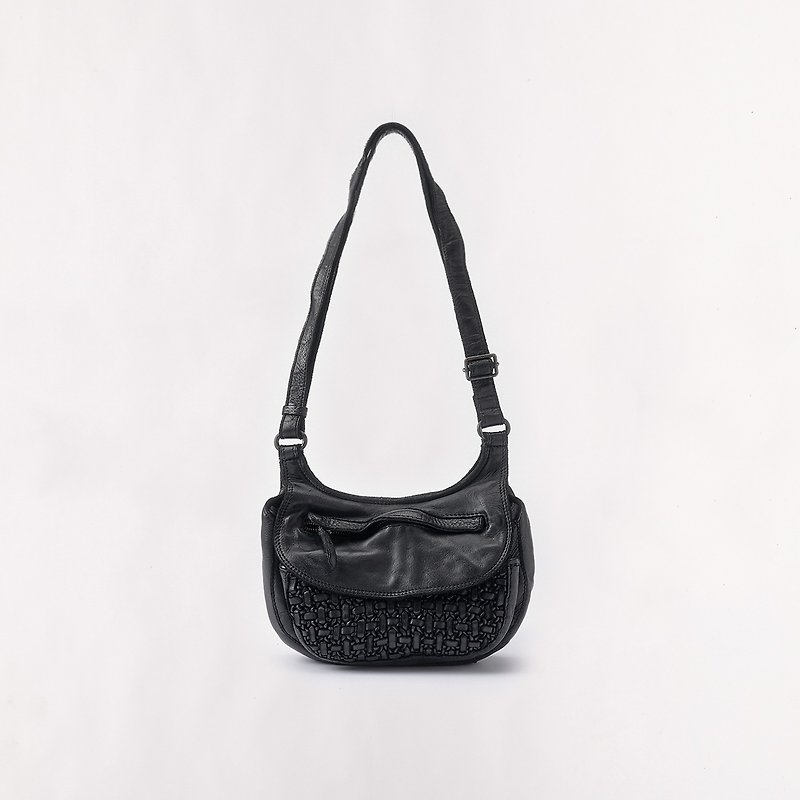 Alessa cross-body bag in soft and woven leather - กระเป๋าแมสเซนเจอร์ - หนังแท้ สีดำ