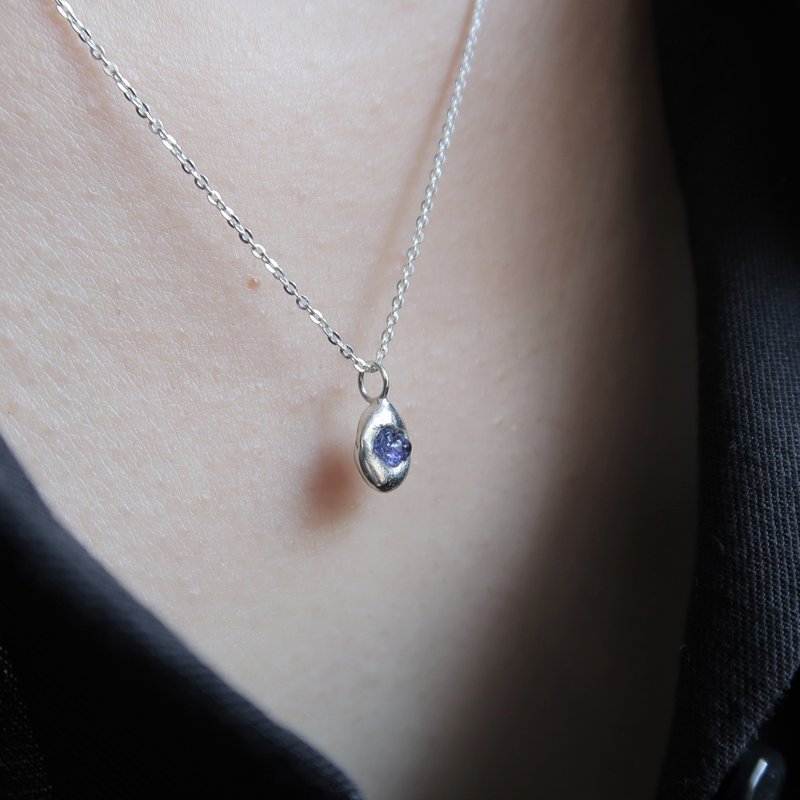 [Ready Stock] 925 Sterling Silver, Original Temper, Cross Chain, Sapphire, Spinel Necklace, Free Gift Wrapping - สร้อยคอ - เงินแท้ สีน้ำเงิน