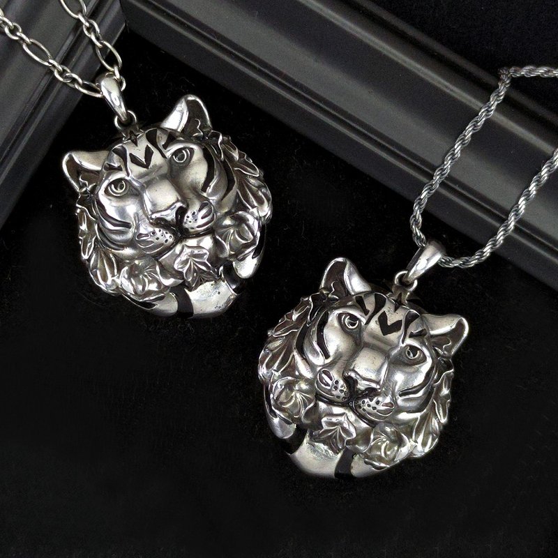 Tiger Silver 925 Pendant - Zodiac Year of the Tiger - Necklaces - Silver Silver