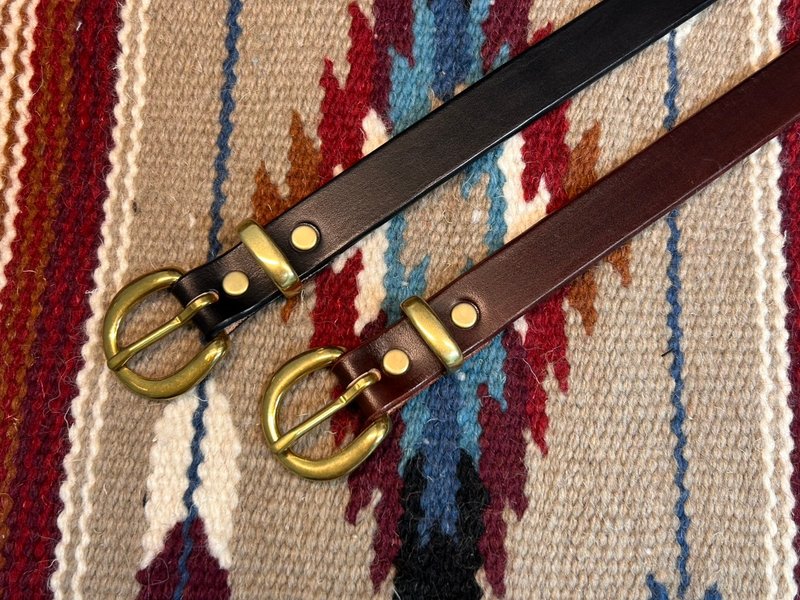 【山雨製作】黃銅窄版馬蹄扣皮帶 - 皮帶/腰帶 - 真皮 