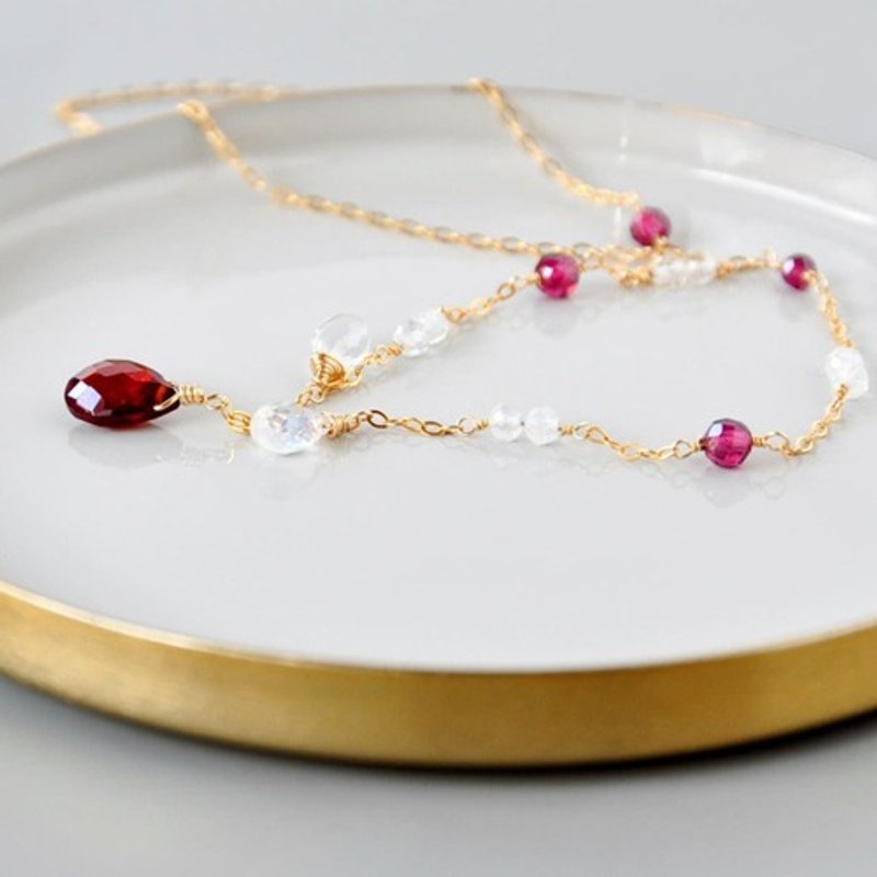 14kgf/1 month birthstone garnet x rainbow moonstone necklace - ต่างหู - เครื่องเพชรพลอย 