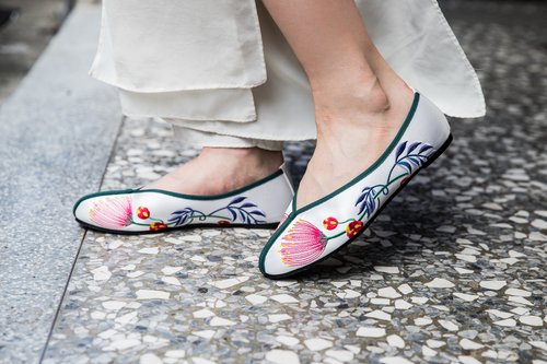 美品　刺繍・バレエシューズ　ブラック・チャイナシューズ チャイナシューズ / 刺繍靴 / りゅう,ほうおう - ショップ 小