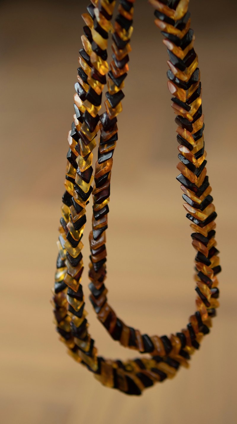 天然琥珀菱形疊片 金珀蜜蠟血珀大小漸變 項鏈 - 項鍊 - 半寶石 