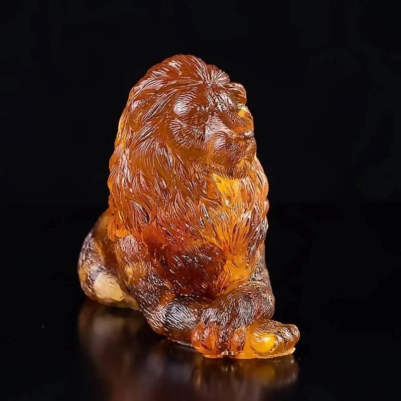 Large amber Figurine Lion|Lion Statue|Amber Souvenir Gift| Sculpture lion - ของวางตกแต่ง - เครื่องเพชรพลอย สีนำ้ตาล