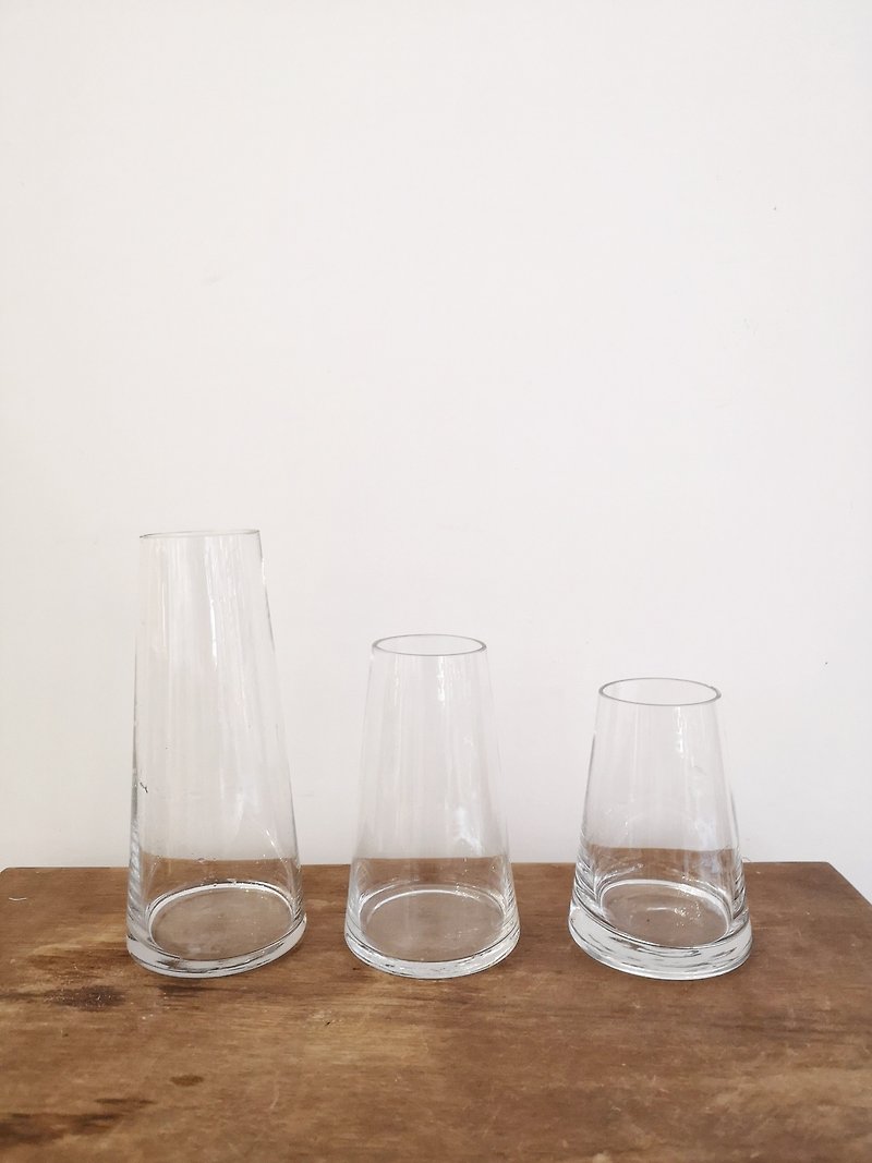 【命定花瓶4號 】透明斜身玻璃花瓶 • 花瓶/玻璃花瓶/透明花瓶 - 花瓶/花器 - 植物．花 透明