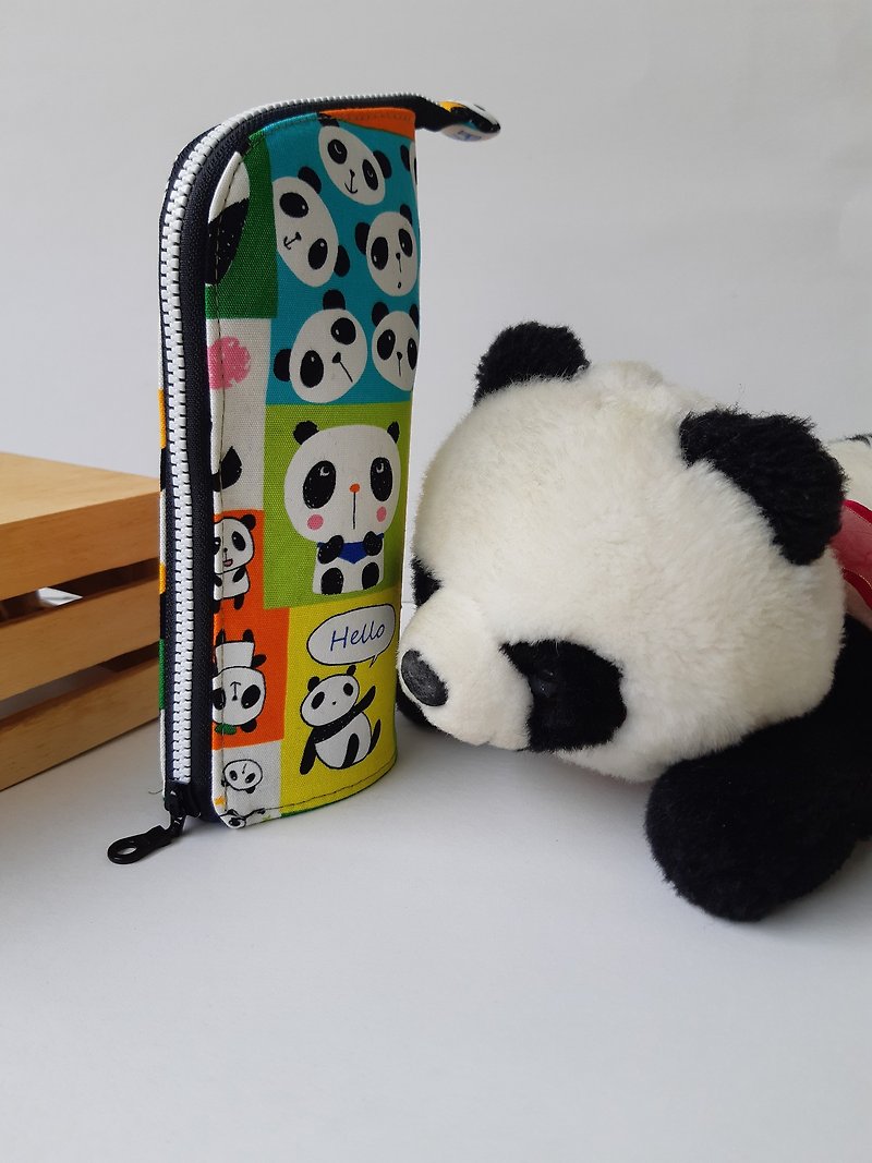熊貓直立式筆袋 交換 生日 畢業禮物 - 鉛筆盒/筆袋 - 棉．麻 多色