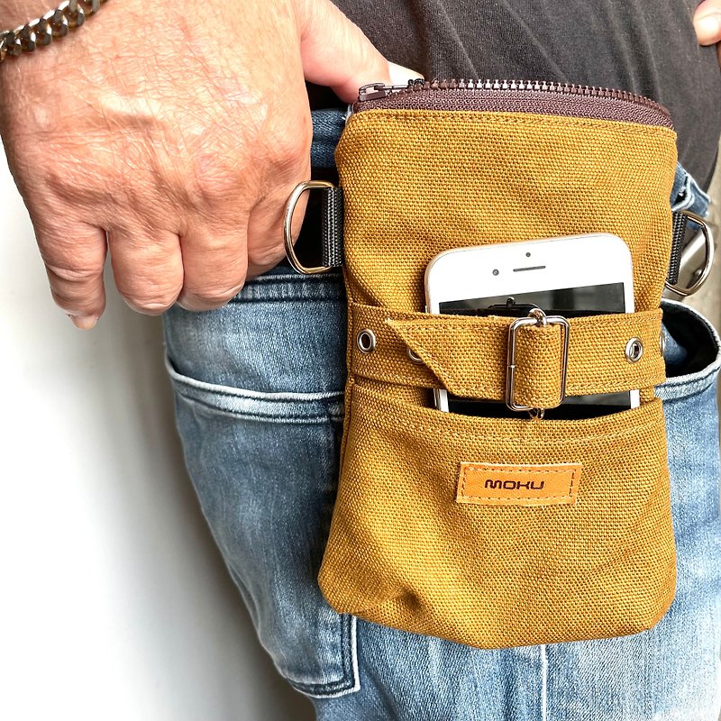 Smartphone belt pouch・mustard - Toiletry Bags & Pouches - Cotton & Hemp Yellow