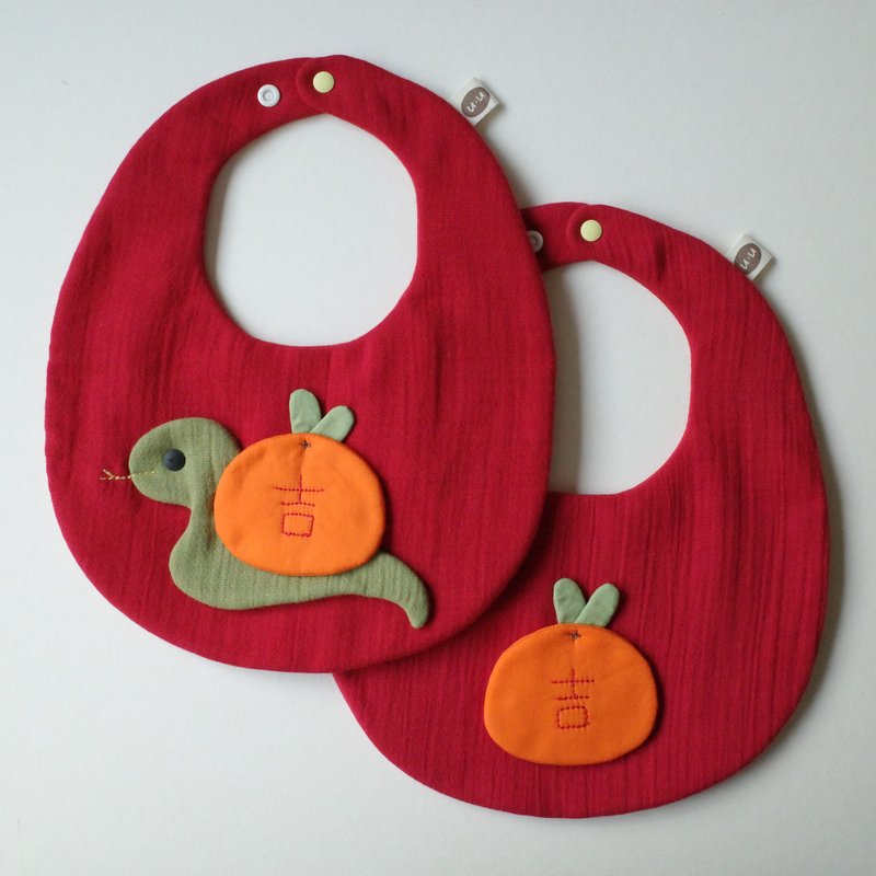 New Year's bib. Auspicious model/ Year of the Snake model - Bibs - Cotton & Hemp Red