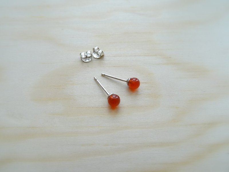Sold by One Piece - Tiny Red Agate Round Bead Sterling Silver Stud Earring - ต่างหู - เงินแท้ สีแดง