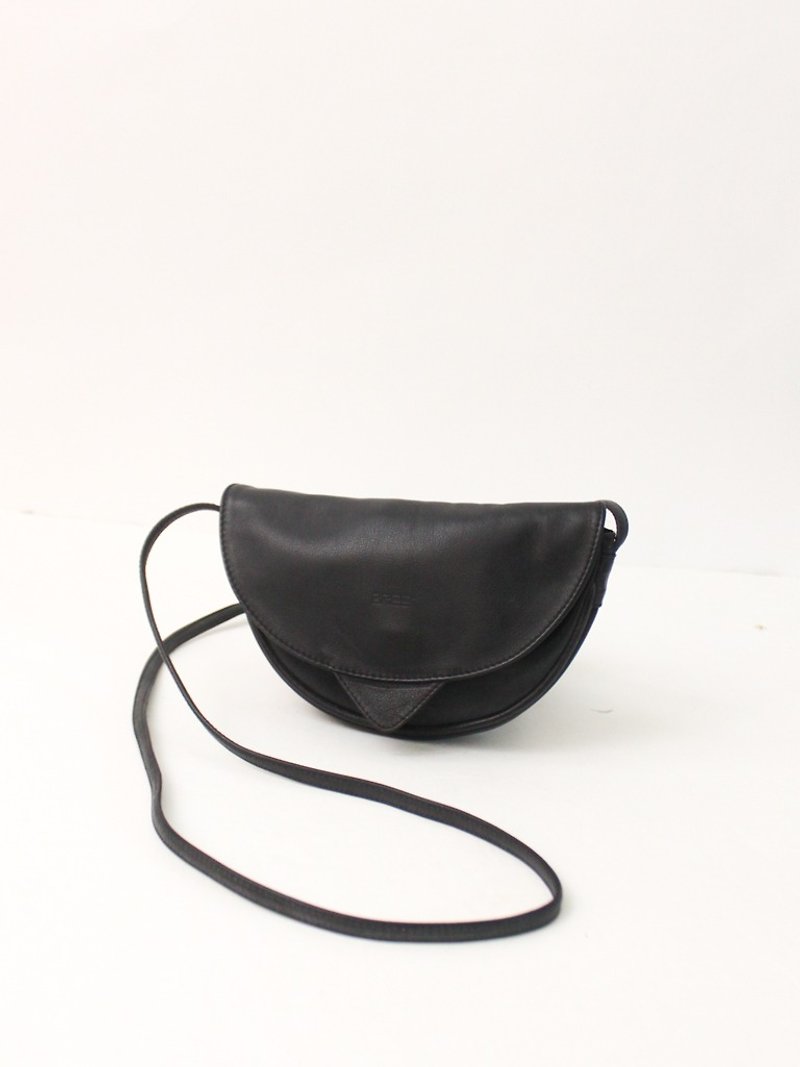 Retro European 80s simple side back out black antique bag European Vintage Bag - Messenger Bags & Sling Bags - Faux Leather Black