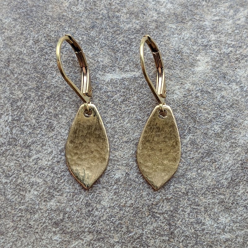 簡約黃銅葉片耳環 - 耳環/耳夾 - 銅/黃銅 