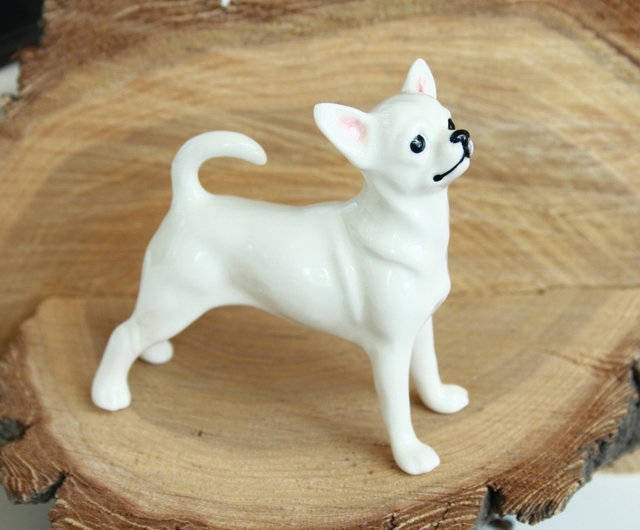 チワワ犬の磁器の置物手作りの小像 - ショップ ArtDogs 置物 - Pinkoi