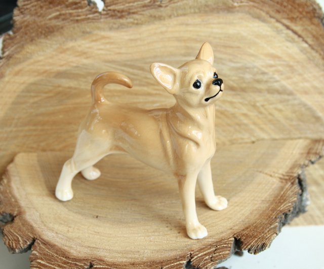 チワワ犬の磁器の置物手作りの小像 - ショップ ArtDogs 置物 - Pinkoi