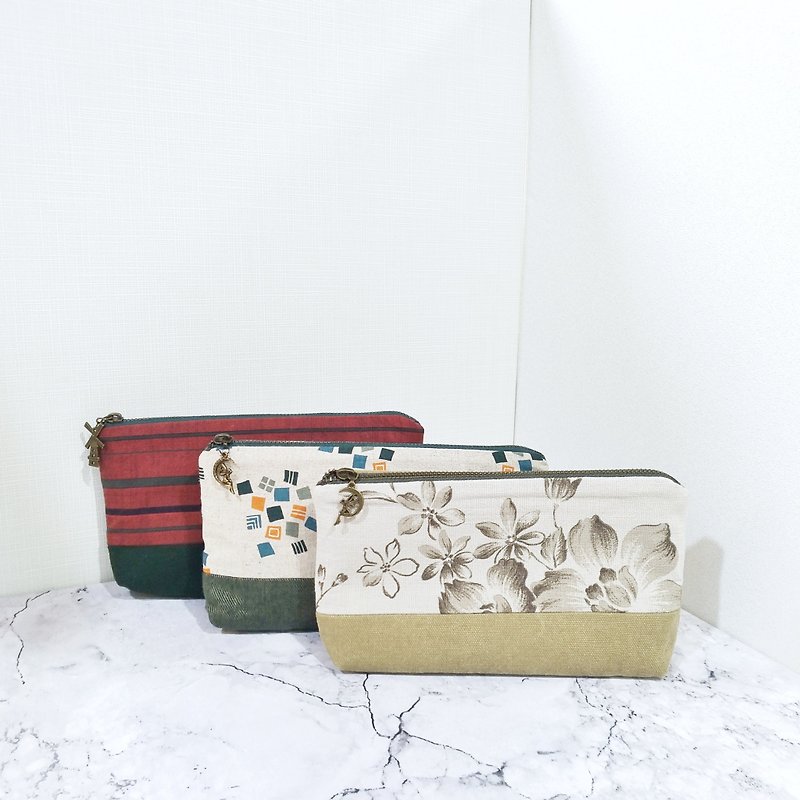 Custom-made cosmetic bag - Toiletry Bags & Pouches - Cotton & Hemp Green
