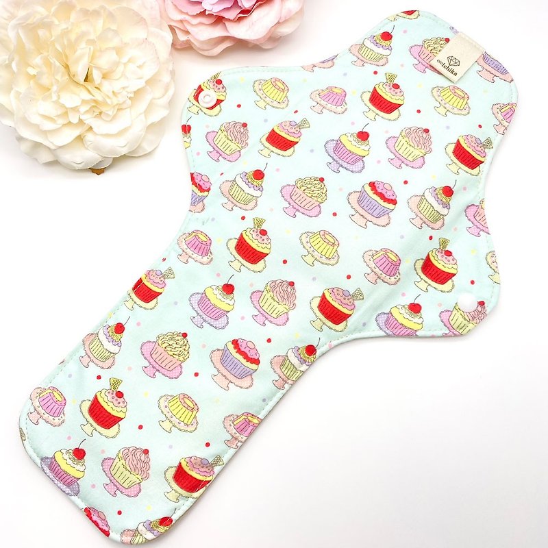 Menstrual cloth napkin, large size, organic cotton napkin, cupcake2 pattern, - Feminine Products - Cotton & Hemp 