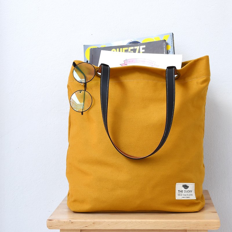 ducky basic tote - mustard - กระเป๋าถือ - ผ้าฝ้าย/ผ้าลินิน สีเหลือง