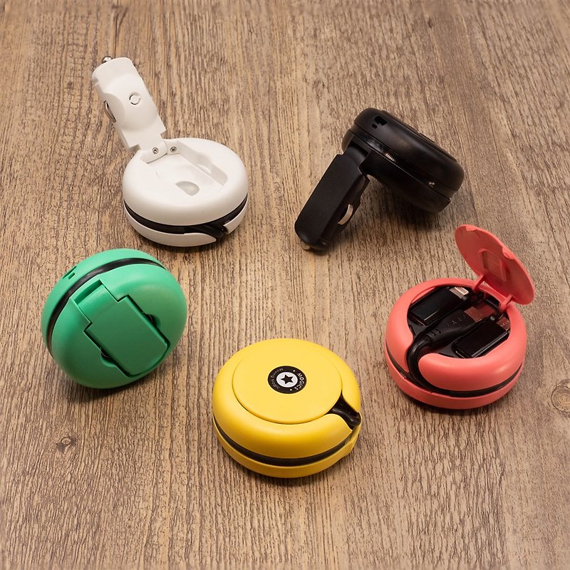 Macaron PD 45W high-power three-in-one adapter foldable round car charger! - Gadgets - Plastic Multicolor