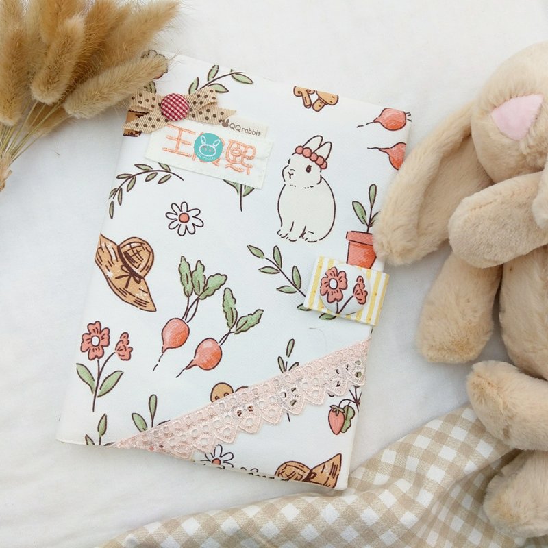 Free name embroidery. Pastoral bunny. baby handbook cloth book jacket - ของขวัญวันครบรอบ - ผ้าฝ้าย/ผ้าลินิน สีเหลือง