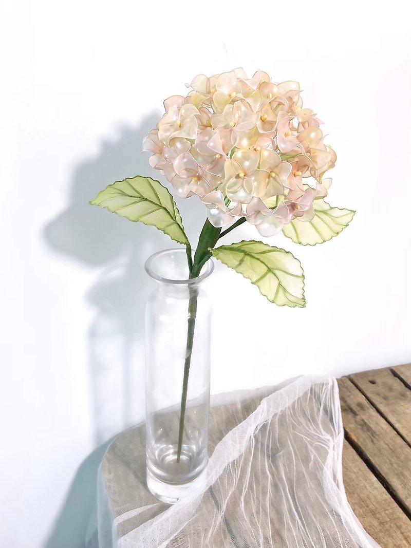 summer hydrangea - Dried Flowers & Bouquets - Other Materials Multicolor