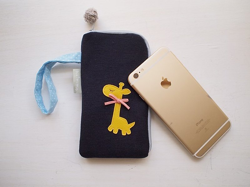 hairmo. Giraffe L-shaped zipper mobile phone bag / mobile power set - dark blue + gray ball + - Phone Cases - Paper Blue