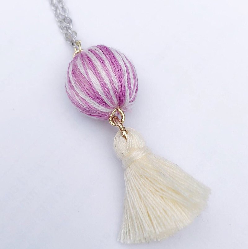 Purple embroidery ball tassel necklace - สร้อยคอ - งานปัก สีม่วง