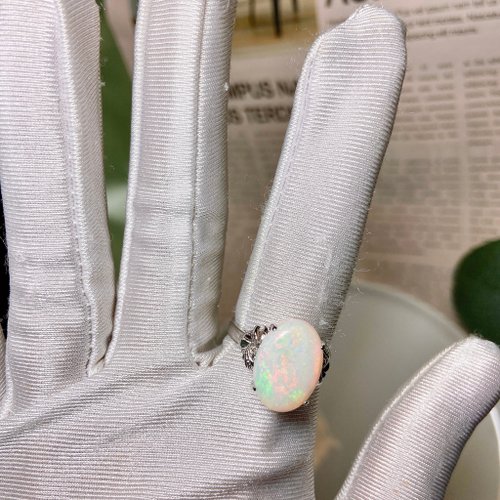天然オパール ブローチ ヴィンテージ アクセサリー 天然石 opal 西洋アンティークジュエリー】天然オパール オーストラリアン