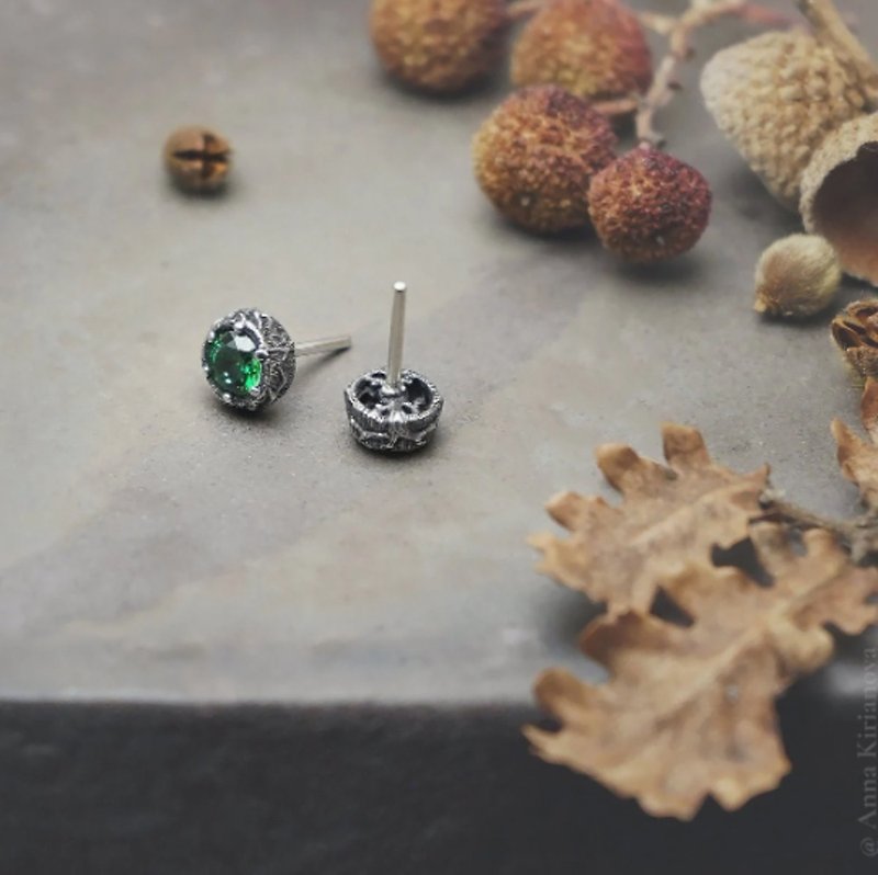Tree Bark and Branches Earrings with Emerald Cubic Zirconia - ต่างหู - เงินแท้ 
