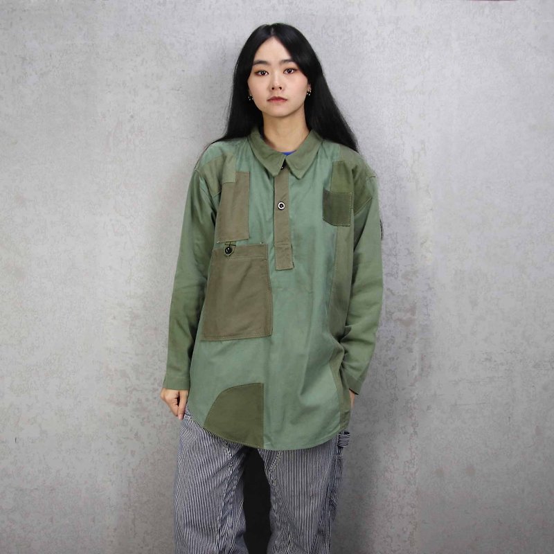Tsubasa.Y Ancient House 004 Re-splicing long-sleeved military lining, stitching military green shirt - เสื้อเชิ้ตผู้ชาย - ผ้าฝ้าย/ผ้าลินิน 