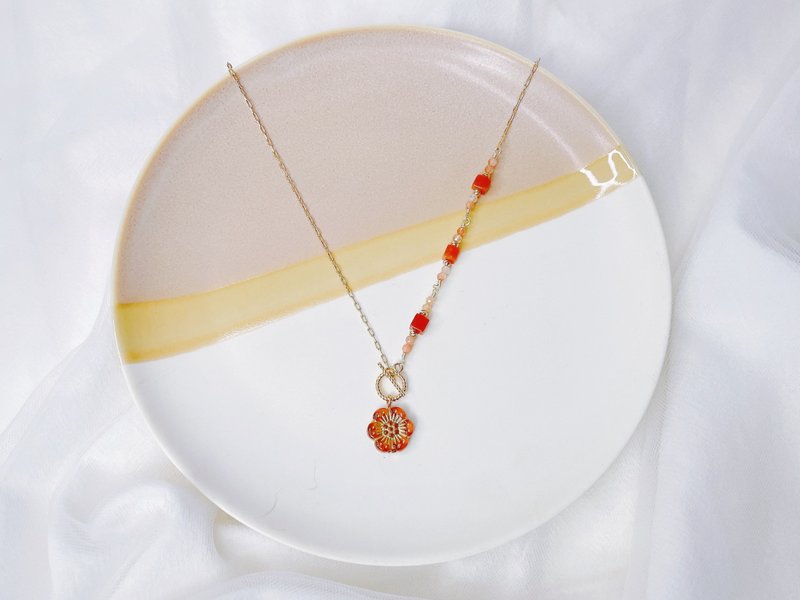 Autumn Flowers || Red Aventurine Gold Sun Czech Flower Beads Crystal Necklace - สร้อยคอ - คริสตัล สีส้ม