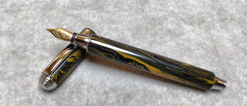 德國硬橡膠-拔蓋式鋼筆 - 鋼筆 - 其他材質 黃色