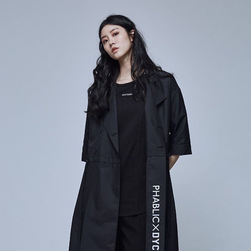 PHABLIC x DYCTEAM - DressCoat Dress Coat - เสื้อแจ็คเก็ต - เส้นใยสังเคราะห์ สีดำ