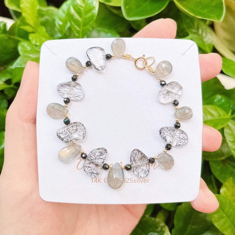 Entry-level light jewelery Stone crystal bracelet with every detail - Bracelets - Crystal Multicolor