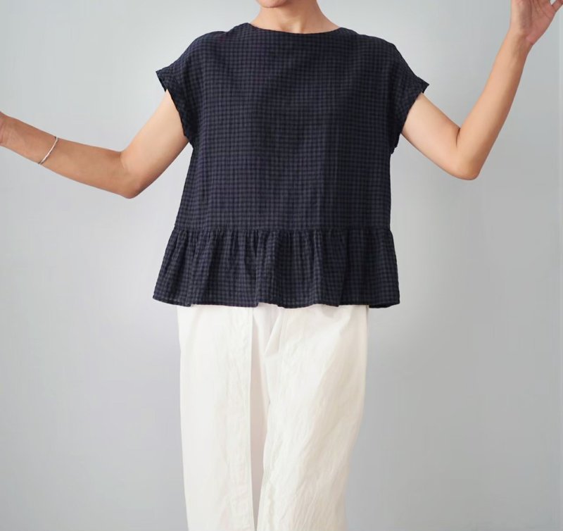 Cotton Short Sleeve Blouse - 女上衣/長袖上衣 - 棉．麻 藍色