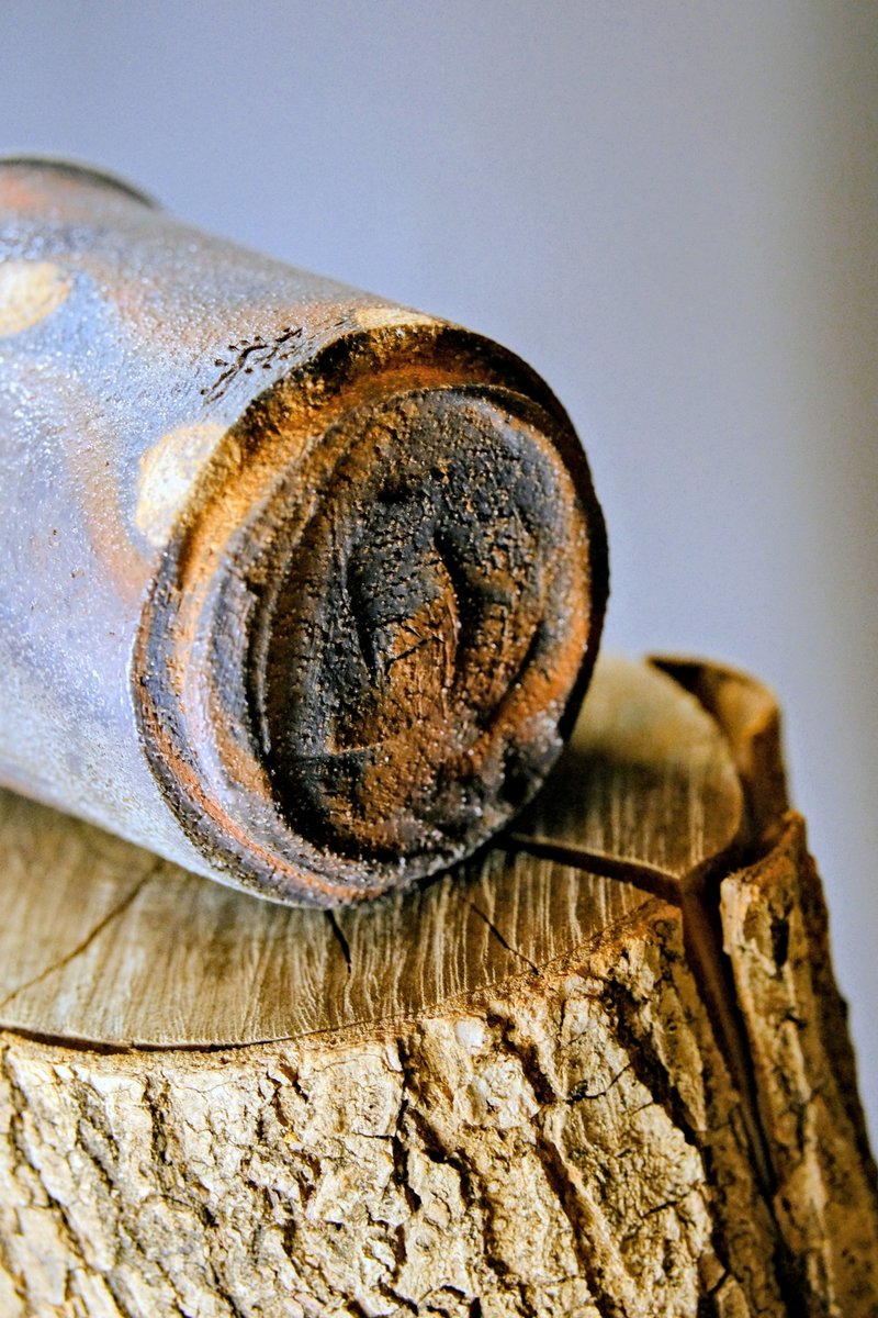 【A Touch of Red Luck】Handcrafted Stoneware Wood-Fired Mug - ถ้วย - ดินเผา 