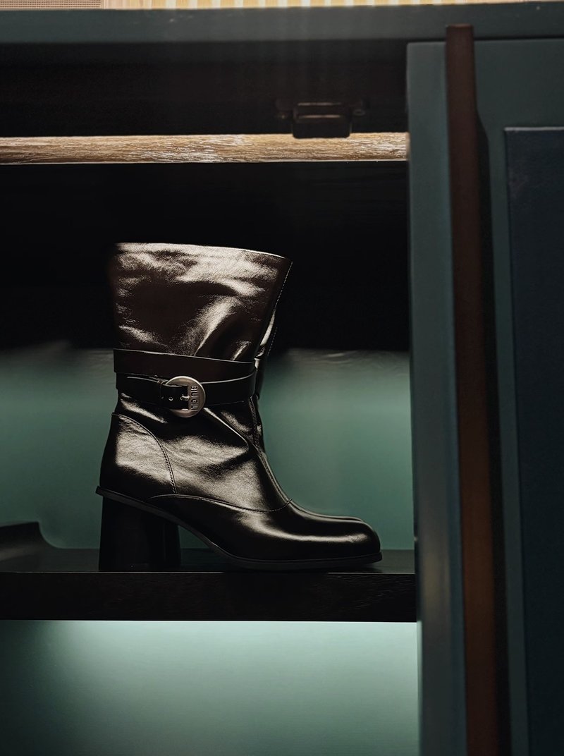 寬筒束口 粗跟高跟短靴 手工製 - 女短靴/中筒靴 - 真皮 黑色