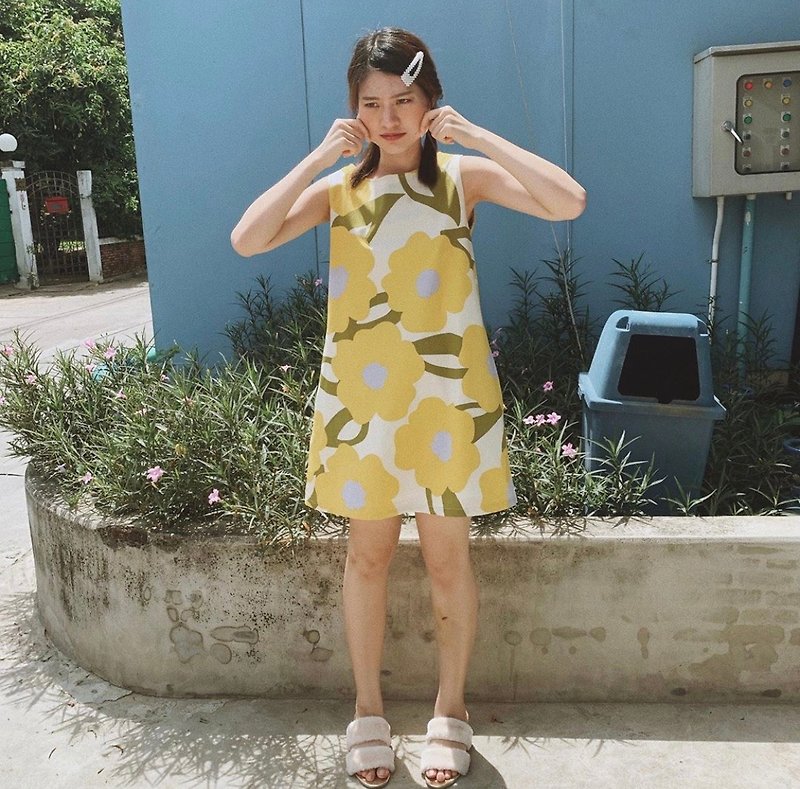 (Pre-Order 20 Days) BIRUCHU A-LINE DRESS - Yellow Hana 短袖洋裝 黃色 花 - One Piece Dresses - Cotton & Hemp Yellow
