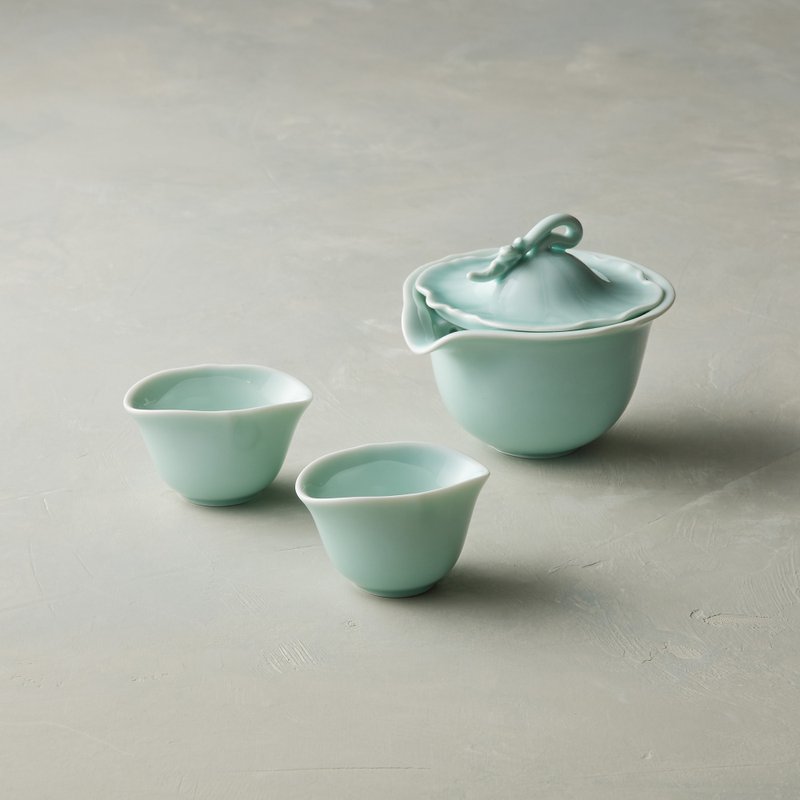 SUMMER SOUND TEASET - Teapots & Teacups - Porcelain Blue