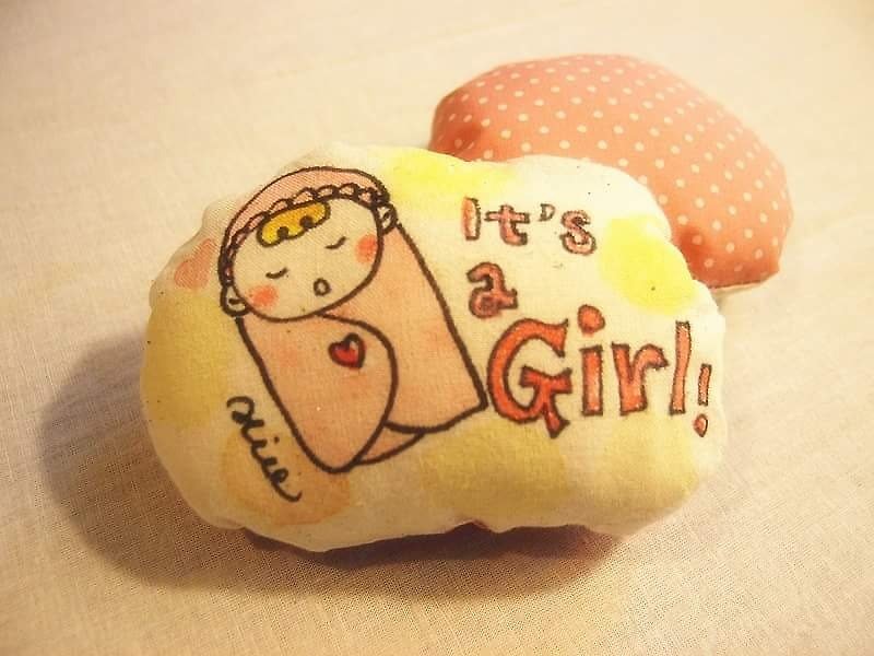 手繪丸子包--It's a Girl ! - 口水肩/圍兜 - 棉．麻 多色